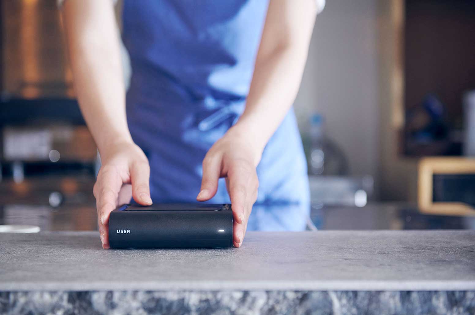 工事なしで店舗にネットを導入したいなら「USEN AIR」